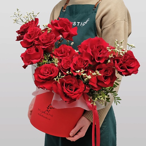 

STUDIO FLORISTIC Композиция из Роз Эквадор «Очаг Любви», Композиция из Роз Эквадор «Очаг Любви»