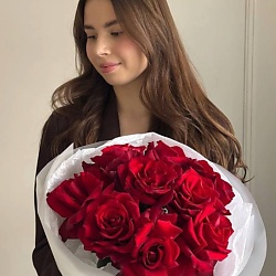 Моно букет из роз 9 шт.