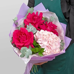 Букет из Роз Эквадор и Гортензии «Тайна Розы»