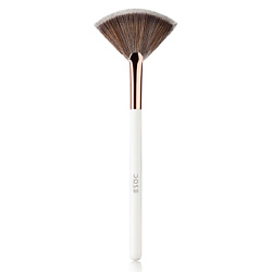 Кисть Fan Brush