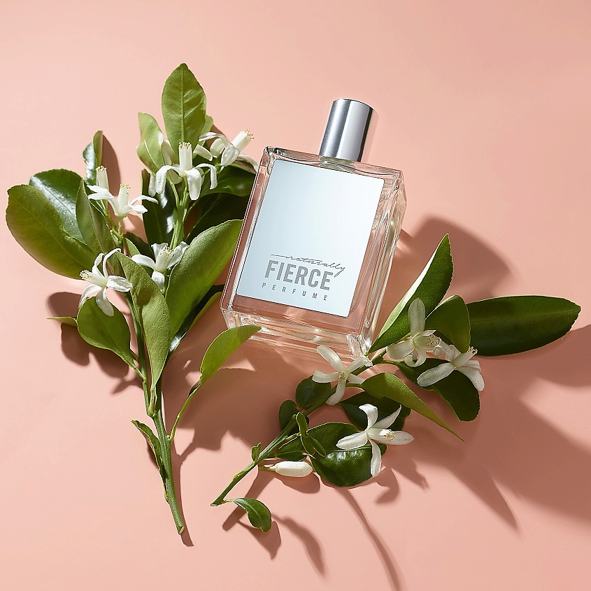 

ABERCROMBIE & FITCH Naturally Fierce 30, Naturally Fierce