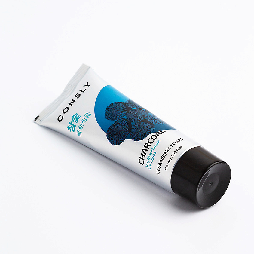 CONSLY Пенка для умывания c древесным углем против черных точек Wash Foam With Charcoal Against Black Spots – фото 4