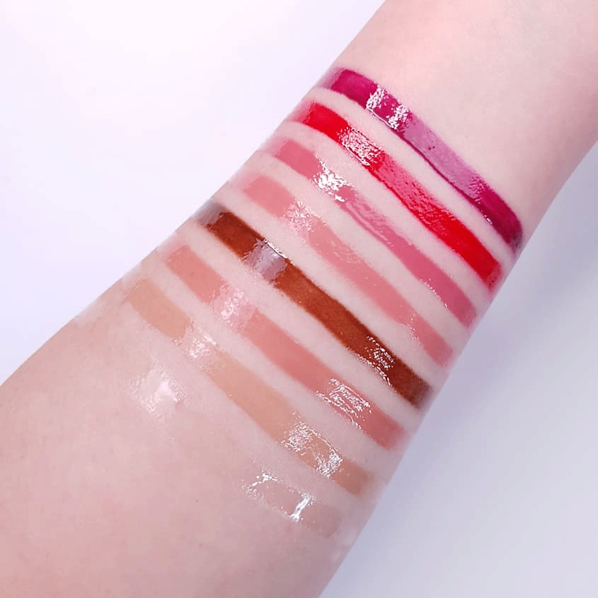 

RELOVE REVOLUTION Блеск для губ Baby Gloss, Блеск для губ Baby Gloss