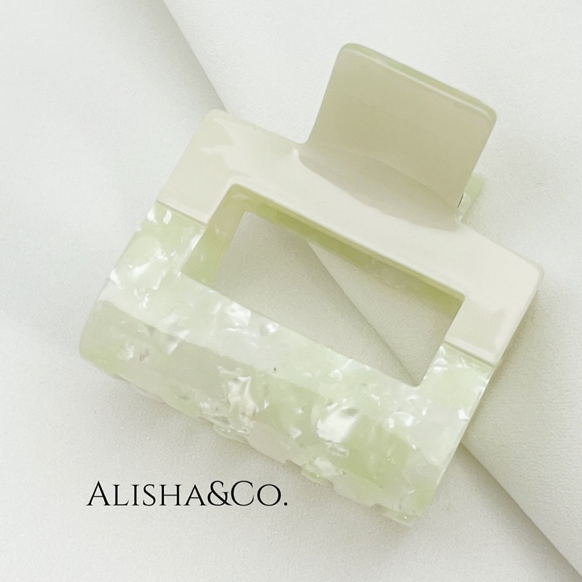 Изображение товара Крабик для волос ALISHA&CO Fusion светло-зеленый квадратный 5 см