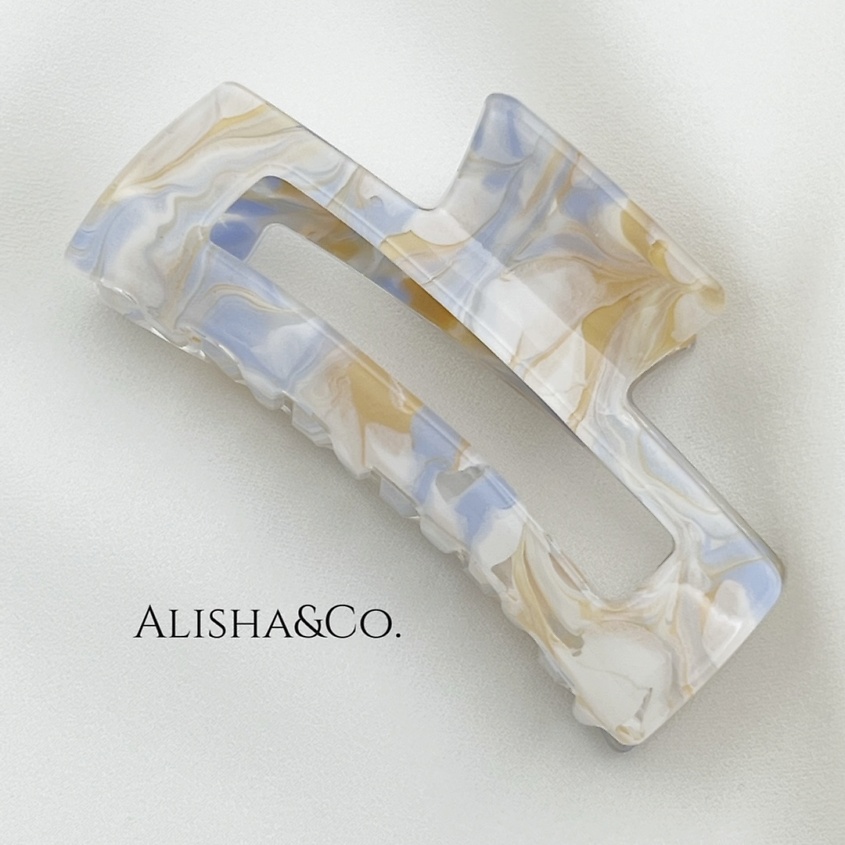 Изображение товара Крабик для волос ALISHA&CO. среднего размера акварель бежевый