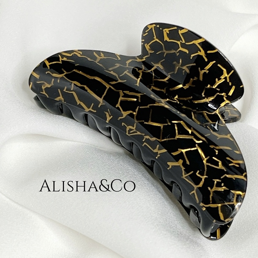 Изображение товара ALISHA&CO. Крабик для волос большой черный Black & Gold Shell, Черный