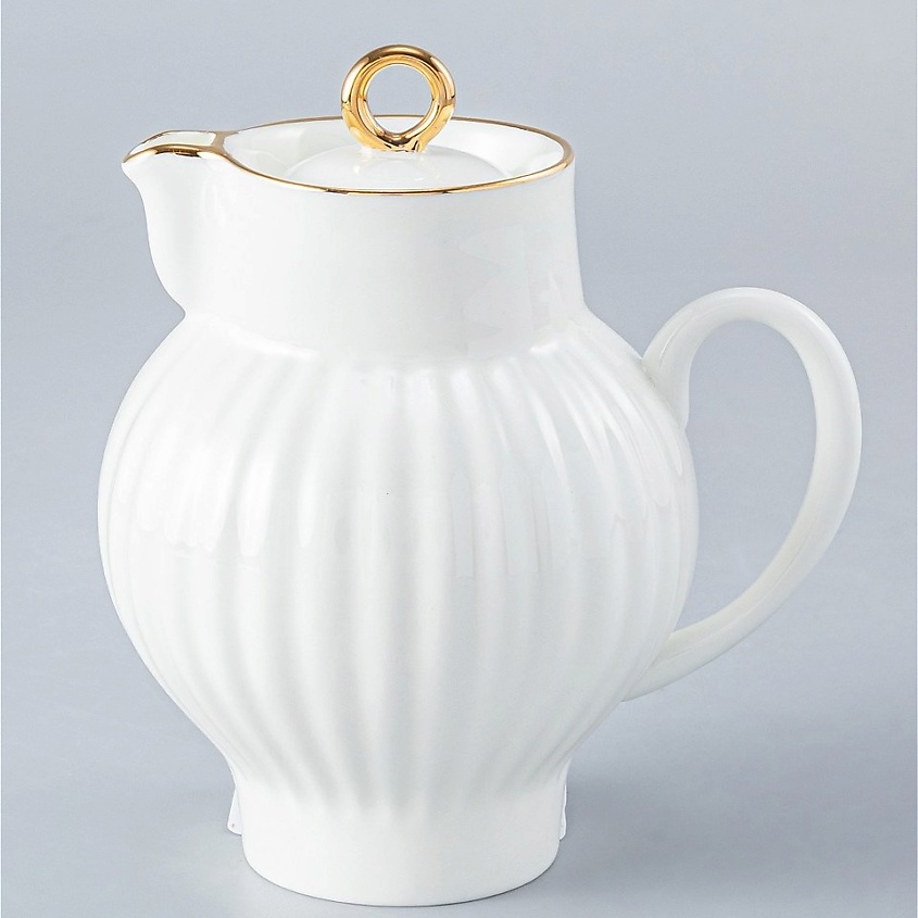 Изображение товара Императорский фарфоровый сливочник Золотой кантик из костяного фарфора 270 мл