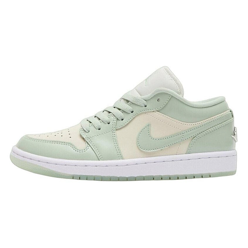 Изображение товара Женские кроссовки Nike 1 Low Seafoam Sail EU 39 стильная и комфортная обувь