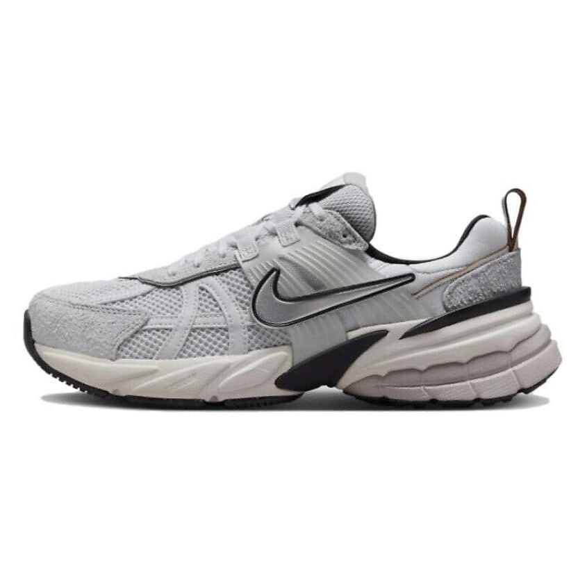 Изображение товара NIKE Кроссовки V2K Run Pure Platinum Chrome Womens, Размер 44.5