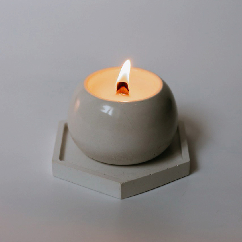 Изображение товара Ароматическая свеча из гипса Нероли и белый жасмин 70мл