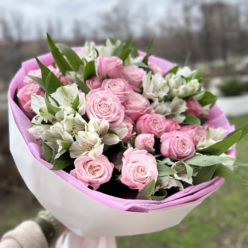

BON PION БУКЕТНАЯ ЛАВКА Нежный момент, Нежный момент