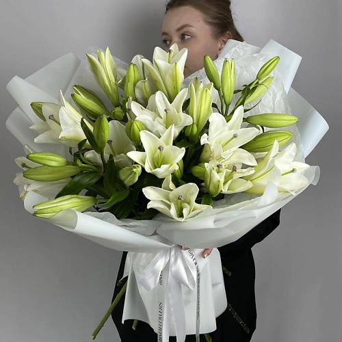 

VLSHBN FLOWERS STATE Монобукет из белых лилий, Монобукет из белых лилий