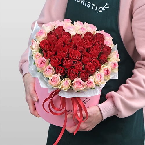 

STUDIO FLORISTIC Композиция из кенийских роз Сердце «Пылкая Любовь», Композиция из кенийских роз Сердце «Пылкая Любовь»