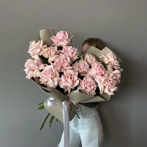 

VLSHBN FLOWERS STATE Монобукет из французских роз, Монобукет из французских роз