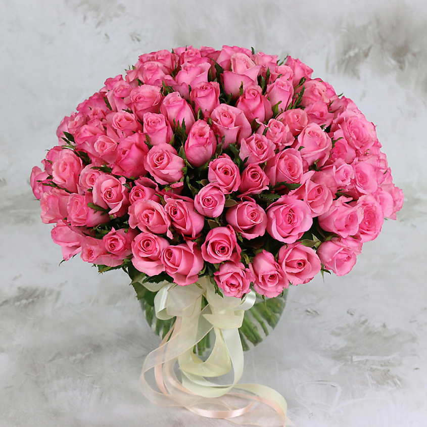 Изображение товара Букет из 101 розовой кенийской розы 40 см на праздник