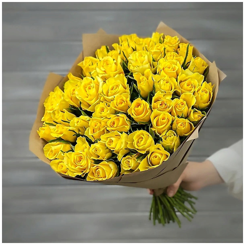 Изображение товара Букет из 51 желтой розы в крафте 40 см от Букет Маркет
