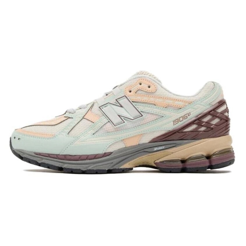 Изображение товара NEW BALANCE Кроссовки 1906R Clay Ash, 38.5