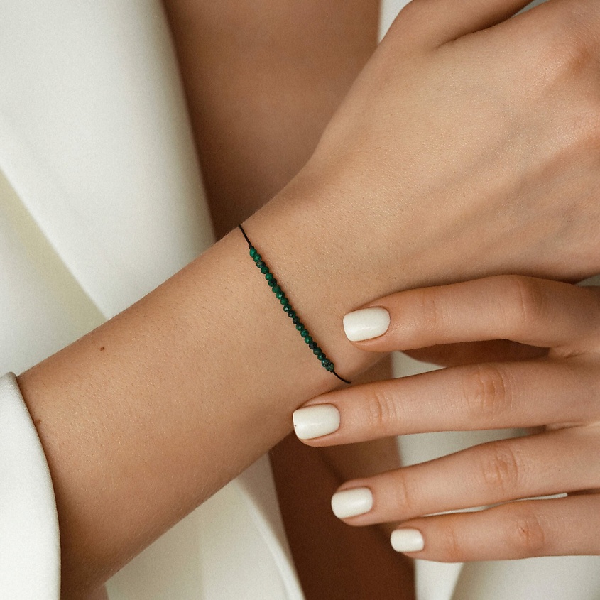 Изображение товара Женский регулируемый браслет с натуральным малахитом и замком из гематита