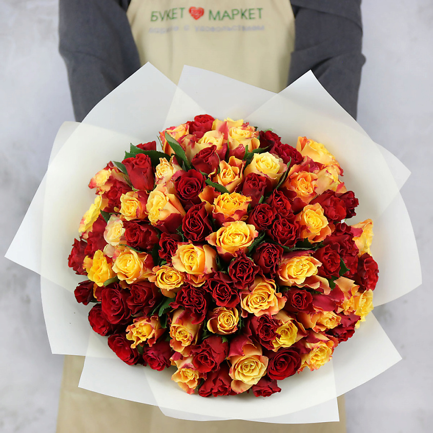 Изображение товара Букет из 75 кенийских роз - роскошный подарок для ваших близких