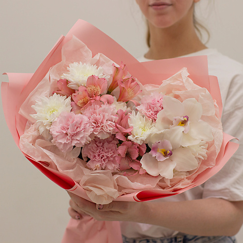 

ЛЭТУАЛЬ FLOWERS Букет из белых орхидей и хризантем" Клубничный зефир", Букет из белых орхидей и хризантем" Клубничный зефир"