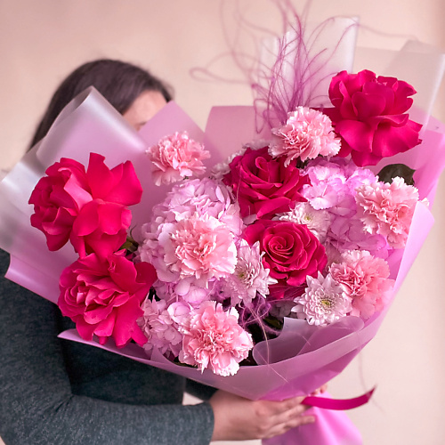 

MOJNO FLOWERS Розово-малиновый букет М с французскими розами, гортензией, хризантемой, Розово-малиновый букет М с французскими розами, гортензией, хризантемой