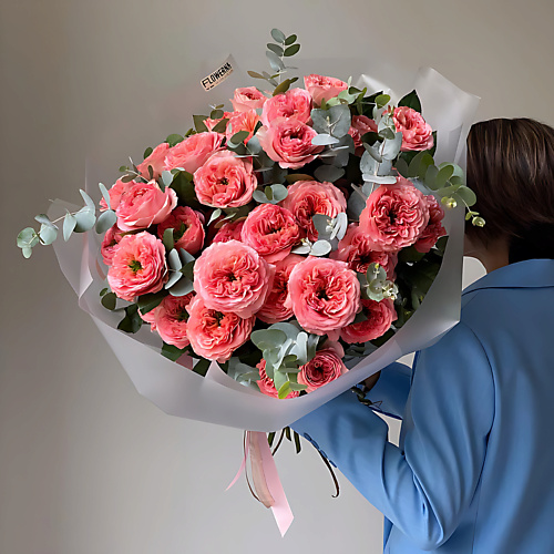 

FLOWERNA Пионовидные розы "Мандарин" с эвкалиптом, Пионовидные розы "Мандарин" с эвкалиптом