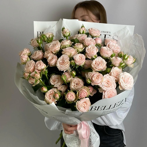 

VLSHBN FLOWERS STATE Монобукет из 11 пионовидных кустовых роз, Монобукет из 11 пионовидных кустовых роз