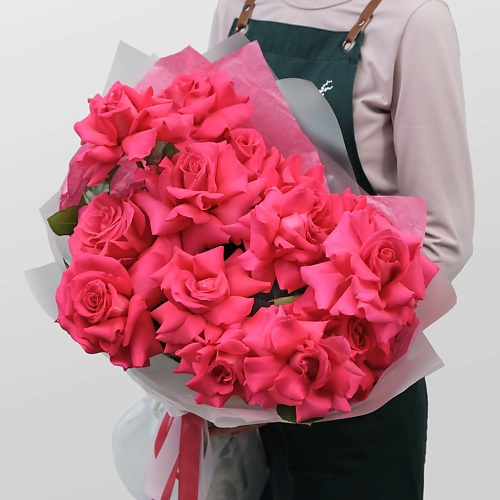 

STUDIO FLORISTIC Букет из малиновых Роз «Флойд», Букет из малиновых Роз «Флойд»