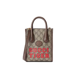 Из-за рубежа GUCCI