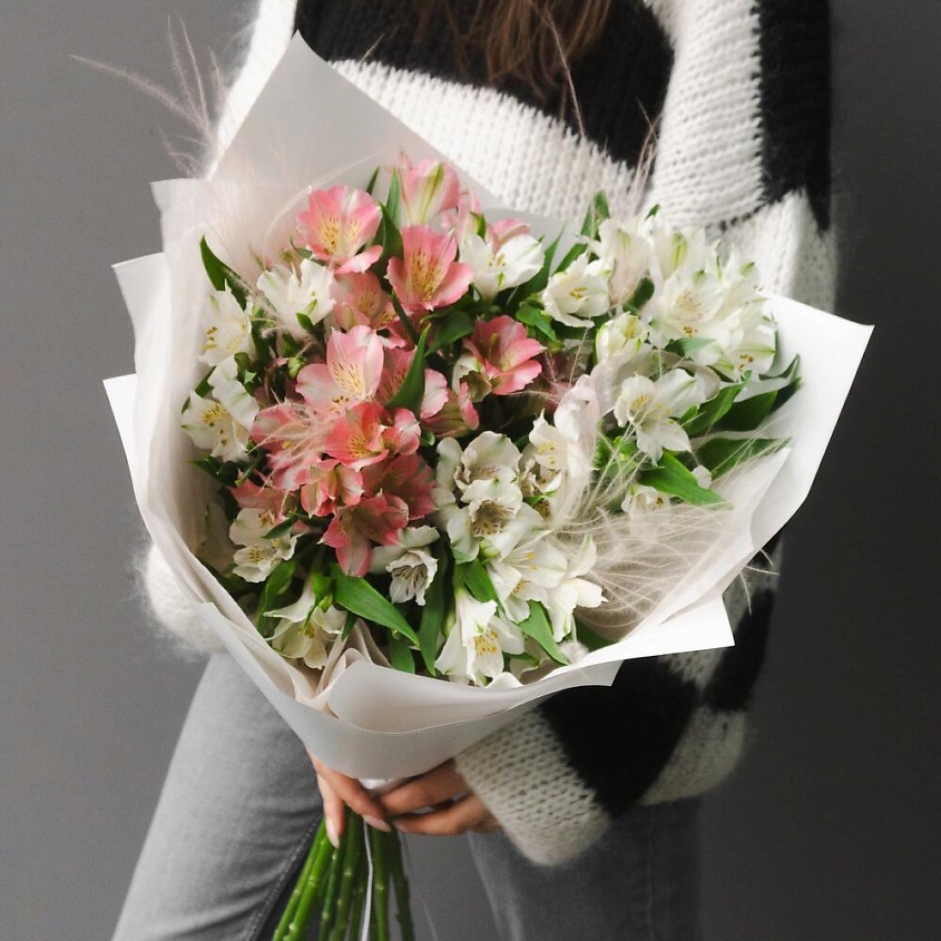 Изображение товара ИВА Пышная нежность с альстромерией, Букет