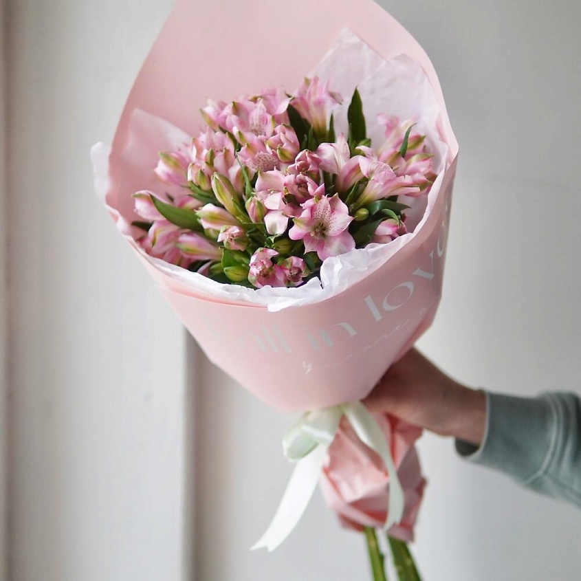 Изображение товара ЦВЕТОЧНАЯ МАСТЕРСКАЯ VETKA Букет из розовой альстромерии, Букет
