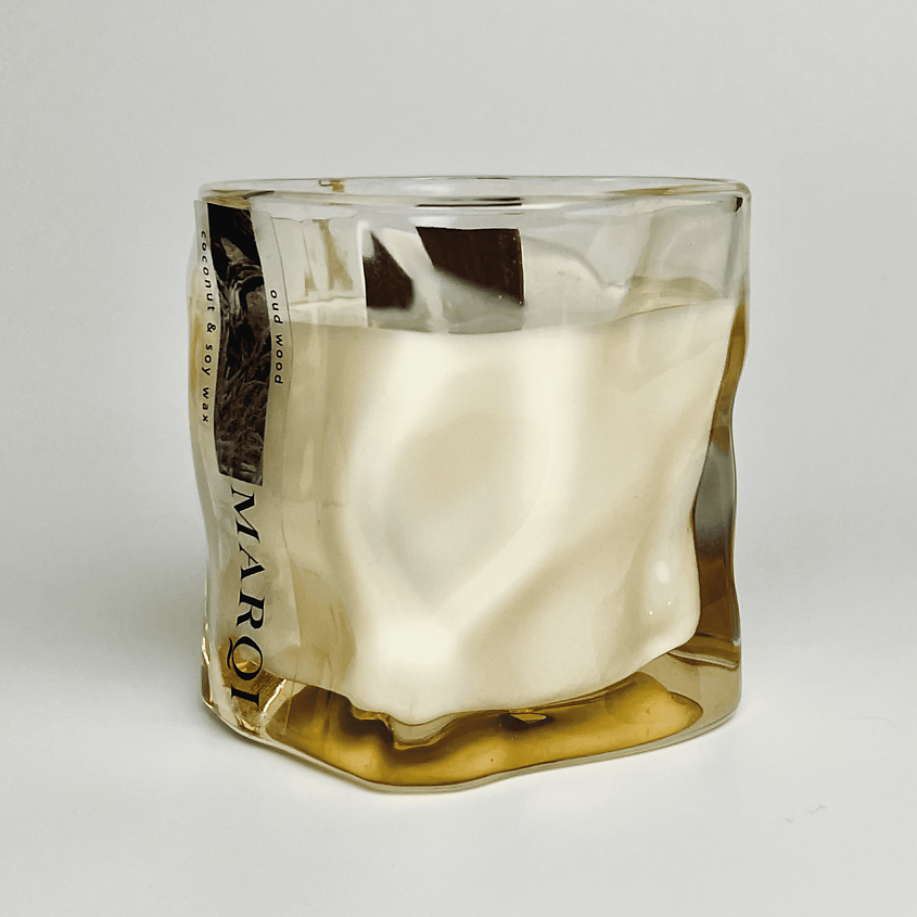 Изображение товара Ароматическая свеча MARQI удовое дерево 180 мл с деревянным фитилём