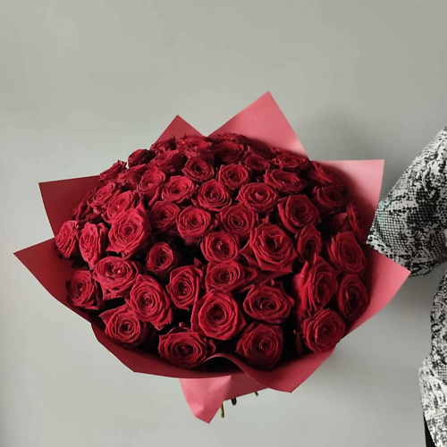 

ЗОЛОТАЯ АУРА Букет из 51 розы "Притяжение" 50 СМ, Букет из 51 розы "Притяжение" 50 СМ