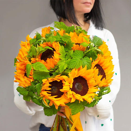 

ЛЭТУАЛЬ FLOWERS Букет из подсолнухов "Солнечные блики", Букет из подсолнухов "Солнечные блики"