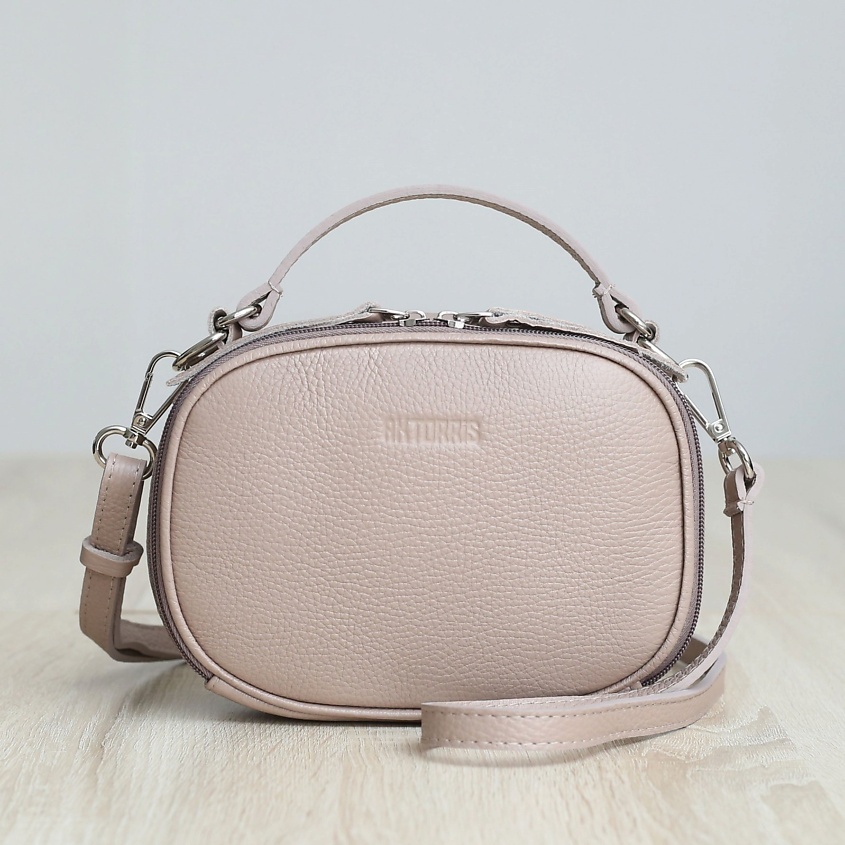 Изображение товара Женская сумка через плечо AKTORRIS из натуральной кожи пудрового цвета