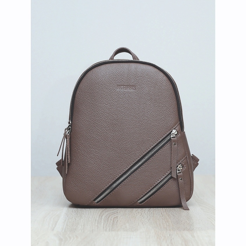 Изображение товара Женский рюкзак-трансформер из натуральной кожи AKTORRIS 31х25х10 см