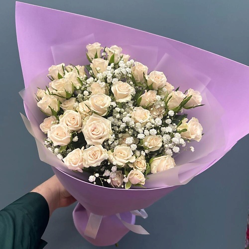 КОЛИБРИ ЦВЕТОЧНЫЙ САЛОН Букет с кустовой розой 4550₽