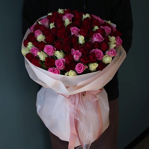 

КОЛИБРИ ЦВЕТОЧНЫЙ САЛОН 101роза кения, 101роза кения