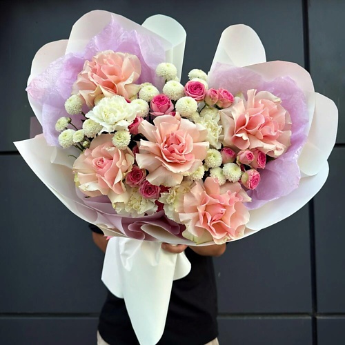 

ДАРИ ЦВЕТЫ Букет-сердечко с французскими розами, Букет-сердечко с французскими розами