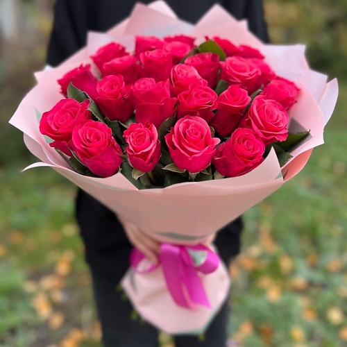 

КОЛИБРИ ЦВЕТОЧНЫЙ САЛОН 25 малиновых роз букет, 25 малиновых роз букет