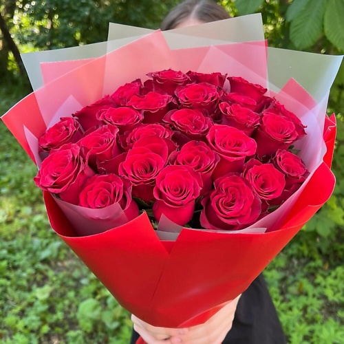 КОЛИБРИ ЦВЕТОЧНЫЙ САЛОН 25 кенийских красных роз 4550₽
