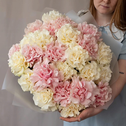 

VIBE СТУДИЯ ЦВЕТОВ И ПОДАРКОВ Пышный букет роз белых и розовых 25 шт «Невероятная красота», Пышный букет роз белых и розовых 25 шт «Невероятная красота»