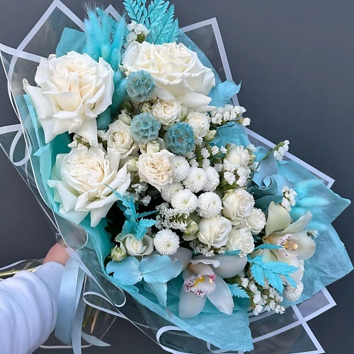 

ДАРИ ЦВЕТЫ Букет с французскими розами и орхидеей, Букет с французскими розами и орхидеей