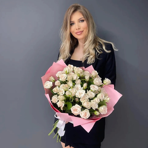 

PINKBUKET Букет нежных кустовых роз "Мали", Букет нежных кустовых роз "Мали"