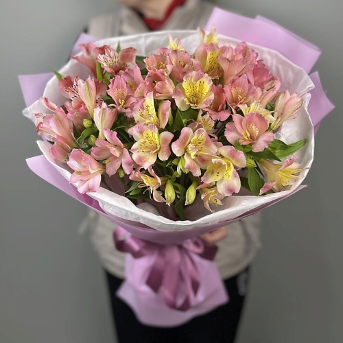 

ДАРИ ЦВЕТЫ Монобукет AS-266 из 9 изысканных альстромерий, Монобукет AS-266 из 9 изысканных альстромерий