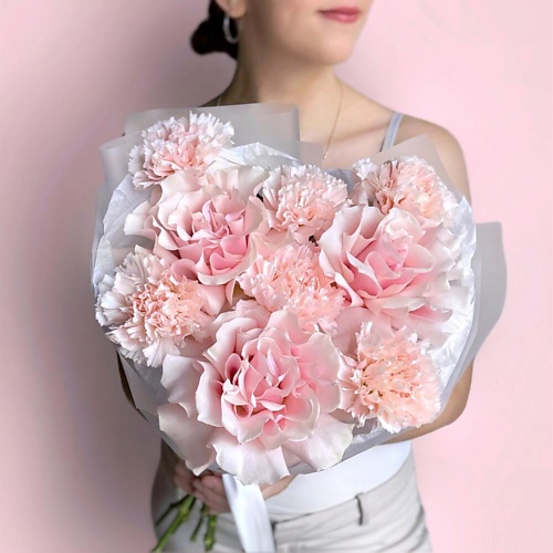 

VIBE СТУДИЯ ЦВЕТОВ И ПОДАРКОВ Воздушный букет французская роза и розовый диантус, Воздушный букет французская роза и розовый диантус