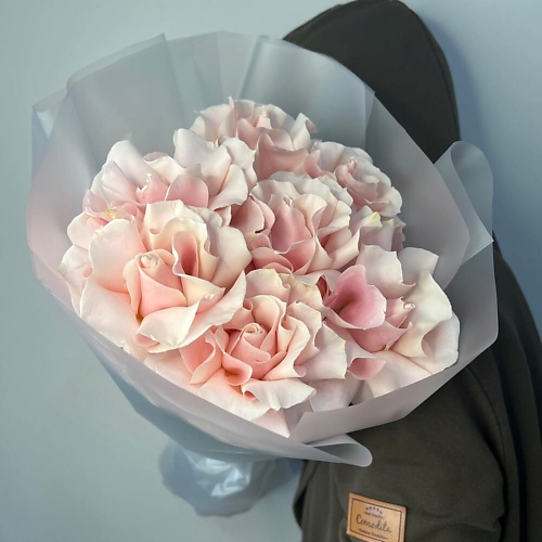 

VIBE СТУДИЯ ЦВЕТОВ И ПОДАРКОВ Французские розы нежный букет, Французские розы нежный букет