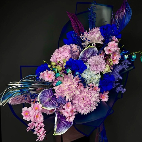 

ДАРИ ЦВЕТЫ Огромный сине-розовый букет, Огромный сине-розовый букет