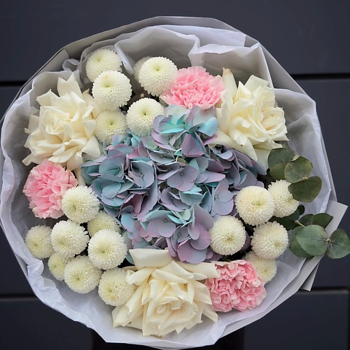 

ДАРИ ЦВЕТЫ Авторский букет с гортензией, Авторский букет с гортензией