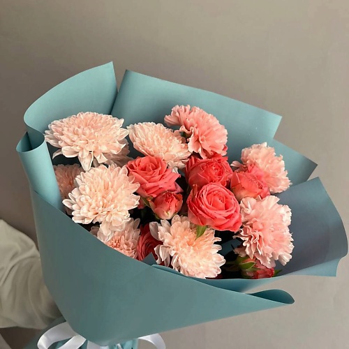 

РЯБИНА ЦВЕТОЧНАЯ МАСТЕРСКАЯ Букет с кустовыми розами и хризантемами, Букет с кустовыми розами и хризантемами